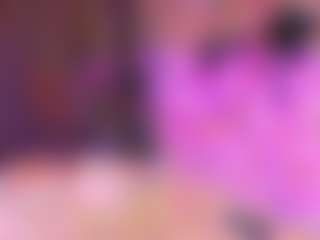 Live cam show with Ari - Slender on Mixed Magazine Live