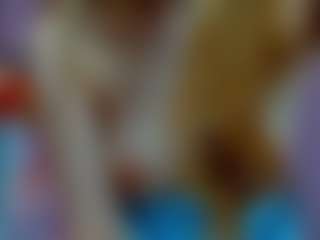 Live cam show with Ari - Longhair on Cam Slut
