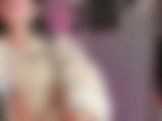 Live cam show with Astrid-Velle - Gagging on sexytreat.net