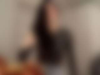 Live cam show with BertaMoschetto - Blue Eyes on Fling VIP Chat