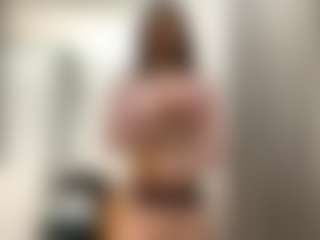 Live cam show with BertaMoschetto - Ass Clapping on Camsoda