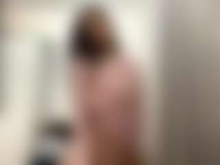 Live cam show with BertaMoschetto - Ass Clapping on Camsoda
