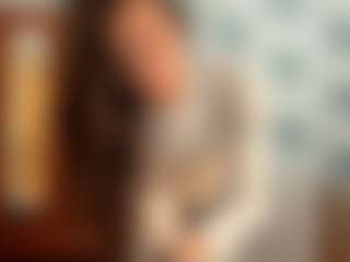 Live cam show with BertaMoschetto - Big Tits on StripNow