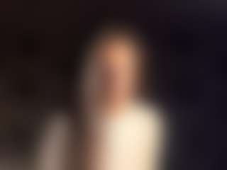 Live cam show with BertaMoschetto - Genital Piercings on Cam Slut