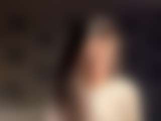 Live cam show with BertaMoschetto - Moaning on Cam Slut