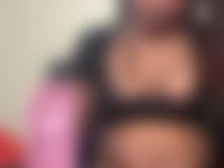 Live cam show with Caramelstar - Cock Rating on liverealitysex.com