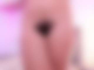 Live cam show with i-am-andrea - Camel Toe on Camsoda Late Night