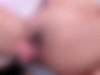 i-am-andrea's Live Sex Cam Show