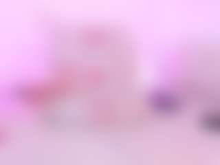 Live cam show with i-am-andrea - Nipple Piercings on Cam Slut