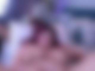 lia-chips's Live Sex Cam Show