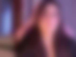 Live cam show with Sarah-Greey - Teen (18+) on Uber Horny