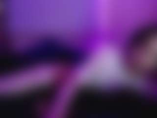 Straything's Live Sex Cam Show