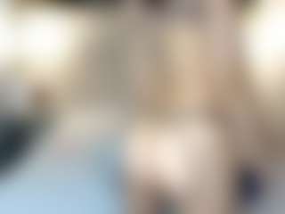 Thais-Celeste's Live Sex Cam Show