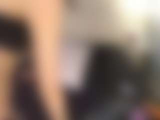 Live cam show with Thais-Celeste - Average on Camsoda