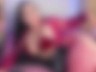 Live cam show with veroniica-hill - Facial on hrnylive.com