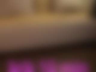 Live cam show with Vicki-Turner - Cum on Camming Site