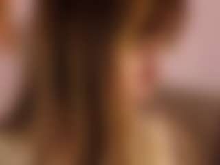 Live cam show with Vicki-Turner - Blowjob on Camming Site