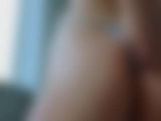Vicki-Turner's Live Sex Cam Show