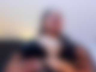 aisha-moore's Live Sex Cam Show