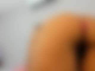 aisha-moore's Live Sex Cam Show
