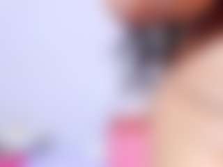 Live cam show with aisha-moore - Petite on Camsoda