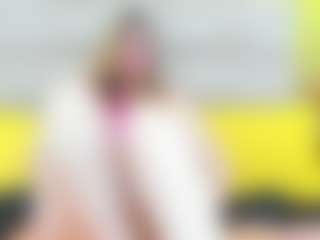 Live cam show with BellaMystic - Mature on Camsoda