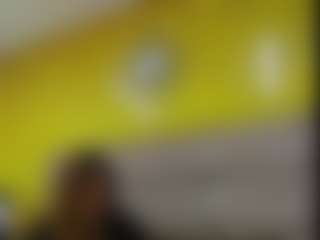 Live cam show with BellaMystic - Spank Brown Hair on nudelive.tv