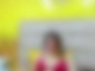 BellaMystic MILF webcam performer live streaming
