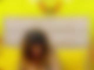 Live cam show with BellaMystic - Fingering MILF on Cam Slut