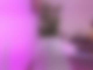 Live cam show with Celeste-Hills - Public on Camsoda