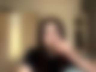 Live cam show with KimberMozo - Bedroom Teen (18+) on xheatlive.com