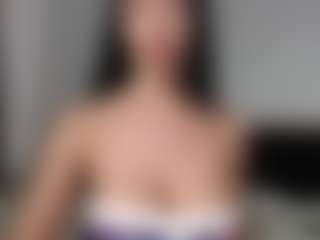 Live cam show with Layla12a - Big Tits on AdultVida.com