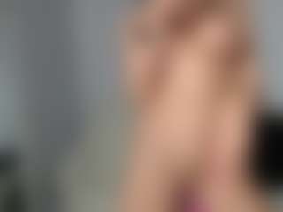 Layla12a's Live Sex Cam Show