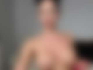 Layla12a's Live Sex Cam Show