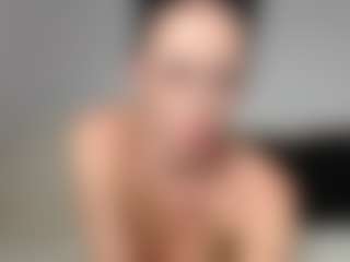 Layla12a's Live Sex Cam Show