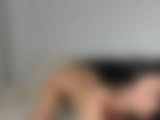Live cam show with Layla12a - Cum Toys on livesexfox.com
