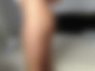 Layla12a's Live Sex Cam Show