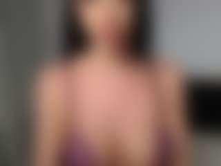 Layla12a's Live Sex Cam Show