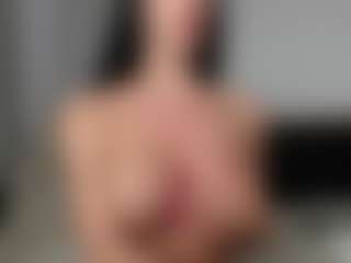 Layla12a's Live Sex Cam Show