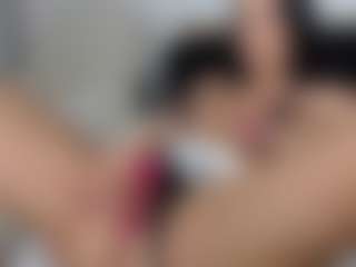 Layla12a's Live Sex Cam Show