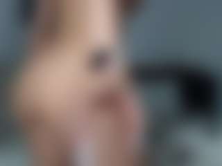 Layla12a's Live Sex Cam Show