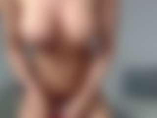Layla12a's Live Sex Cam Show