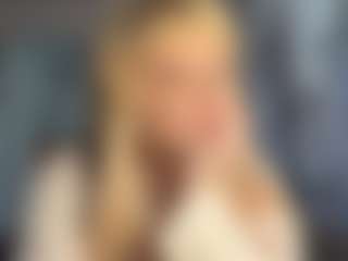 Live cam show with MariKavaney - Domination on SpunkLive