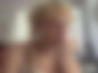 MariKavaney's Live Sex Cam Show
