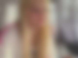 MariKavaney's Live Sex Cam Show