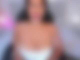 martina-evan's Live Sex Cam Show
