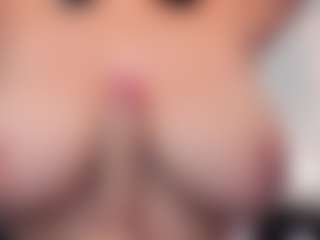 martina-evan's Live Sex Cam Show