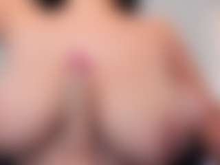 martina-evan's Live Sex Cam Show