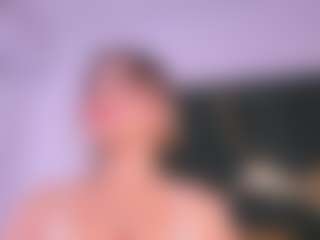 Live cam show with milapetiteAsm - Legs on Camming Site