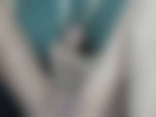 Live cam show with milapetiteAsm - Colombia on Camsoda